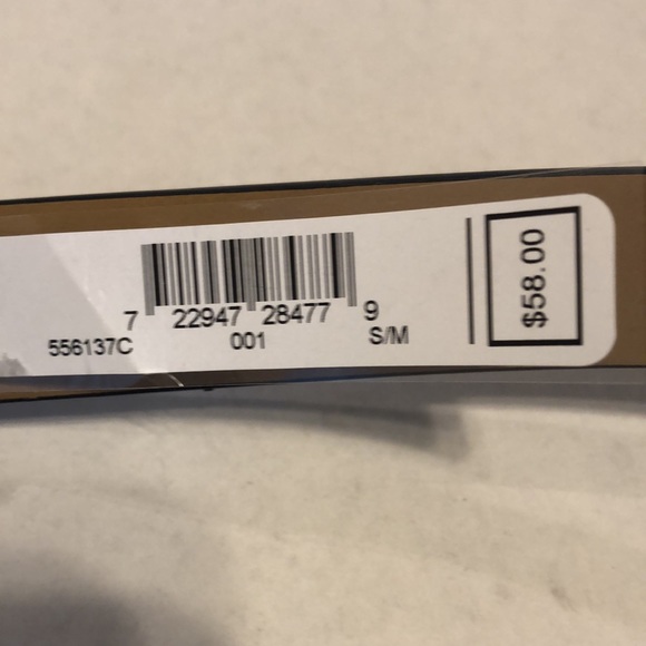 Michael Kors Belt Bag - (NWT) size S/M - Picture 9 of 9